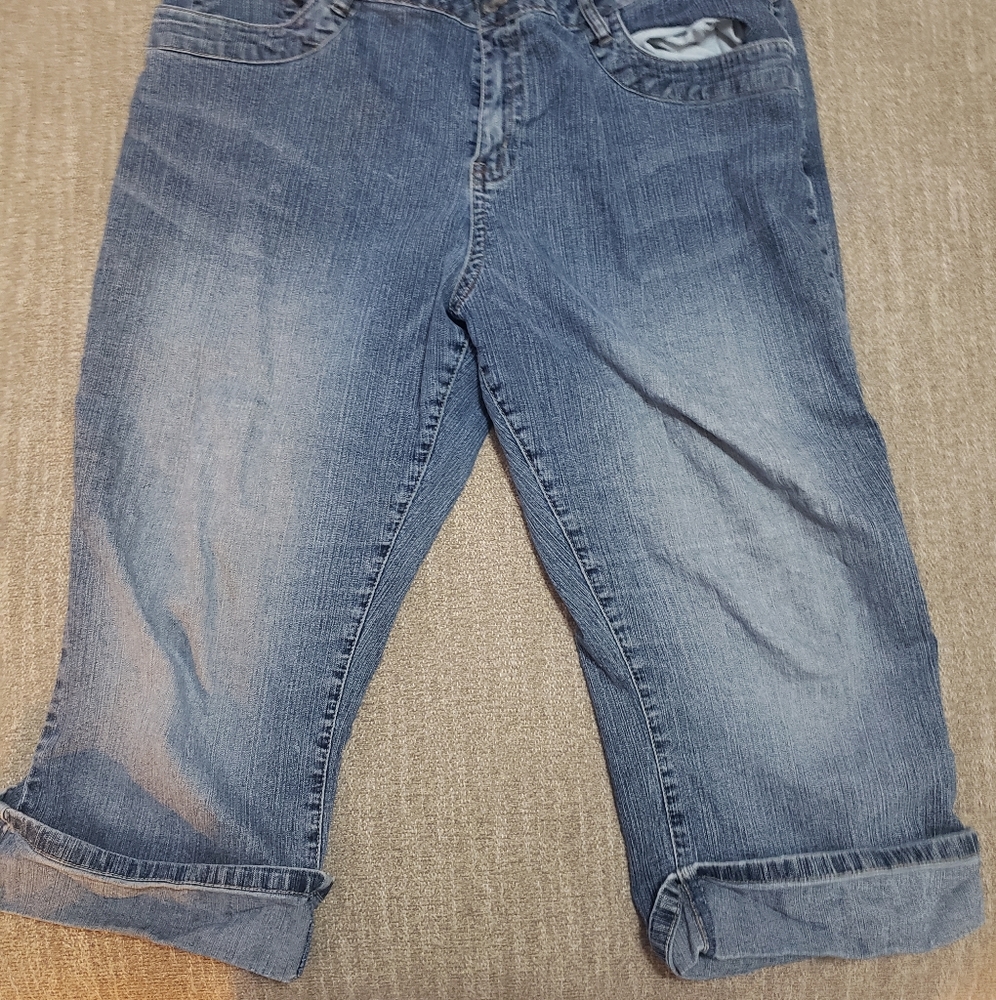 Capris